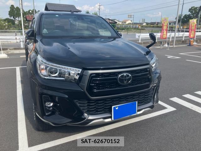 Toyota HILUX TRUCK 2019-03 8562149-1