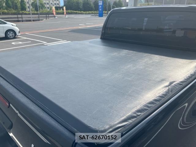 Toyota HILUX TRUCK 2019-03 8562149-3