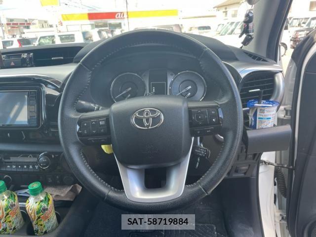 Toyota HILUX TRUCK 2022-11 8562148-12