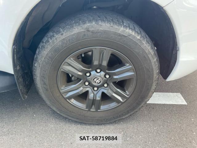 Toyota HILUX TRUCK 2022-11 8562148-5