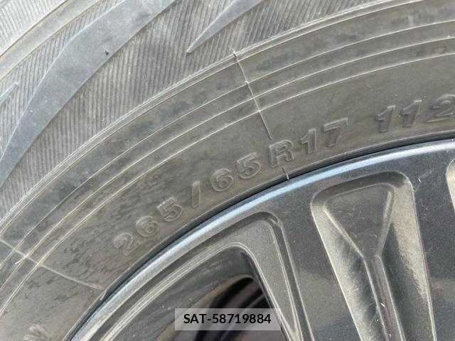 Toyota HILUX TRUCK 2022-11 8562148-7