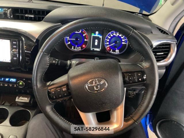 Toyota HILUX TRUCK 2018-03 8562153-13