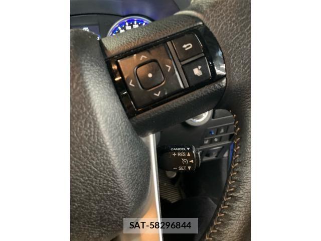 Toyota HILUX TRUCK 2018-03 8562153-14
