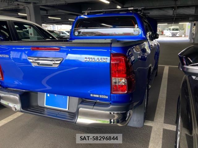 Toyota HILUX TRUCK 2018-03 8562153-7