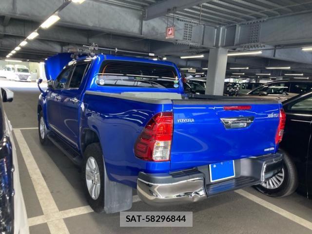 Toyota HILUX TRUCK 2018-03 8562153-8