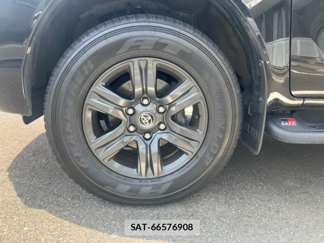 Toyota HILUX TRUCK 2021-12 8562145-8