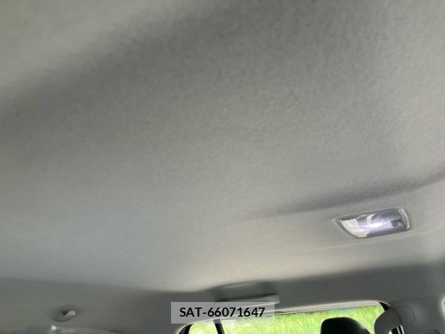 Toyota HILUX TRUCK 2018-01 8562150-15