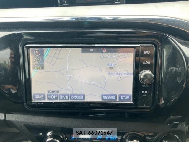 Toyota HILUX TRUCK 2018-01 8562150-19