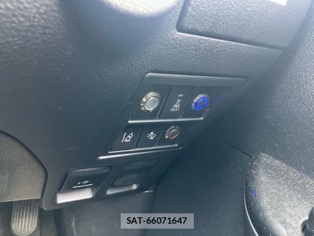Toyota HILUX TRUCK 2018-01 8562150-23