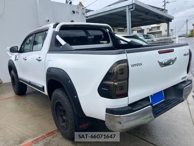 Toyota HILUX TRUCK 2018-01 8562150-3