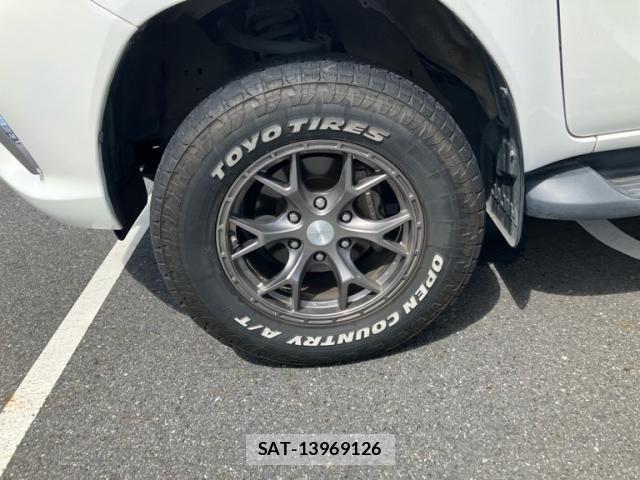 Toyota HILUX TRUCK 2018-01 8562151-7