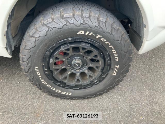 Toyota HILUX TRUCK 2022-02 8627087-4