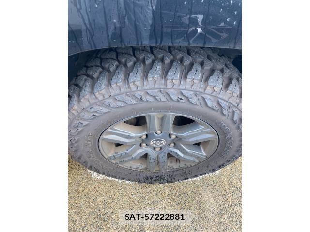 Toyota HILUX TRUCK 2021-06 8659442-4