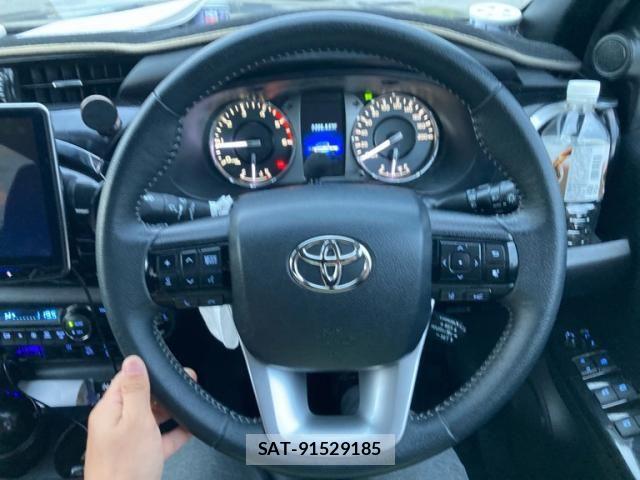 Toyota HILUX TRUCK 2022-09 8666258-15