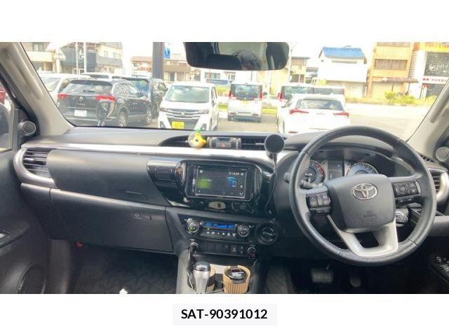 Toyota HILUX TRUCK 2022-07 8666257-9