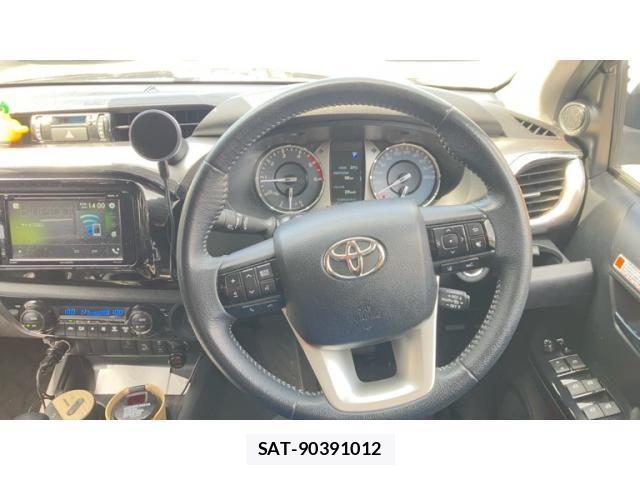 Toyota HILUX TRUCK 2022-07 8666257-14