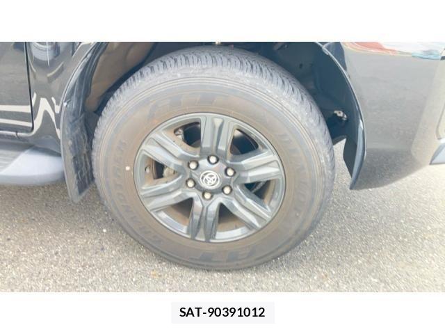 Toyota HILUX TRUCK 2022-07 8666257-5