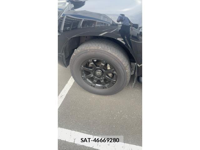 Toyota HILUX TRUCK 2023-04 8659440-3