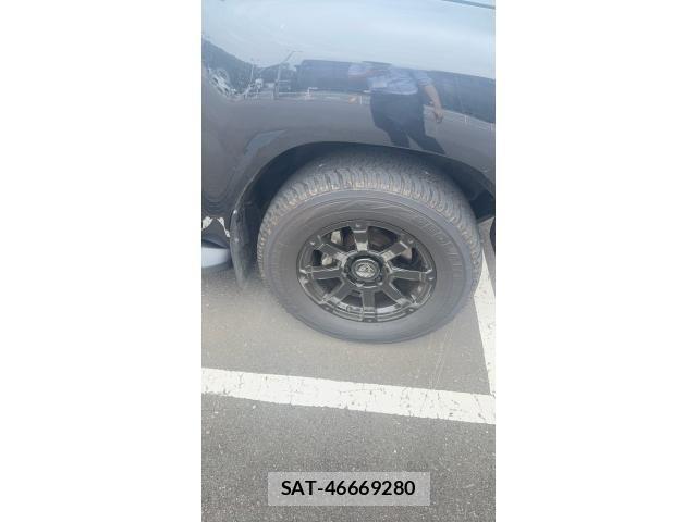 Toyota HILUX TRUCK 2023-04 8659440-4