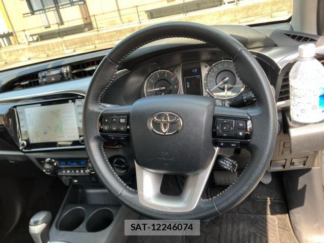Toyota HILUX TRUCK 2024-11 8685671-11