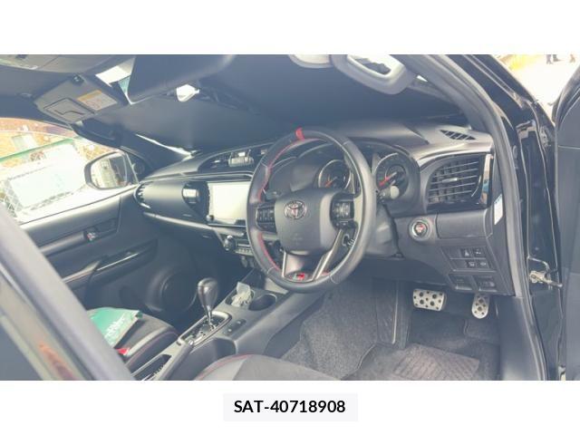 Toyota HILUX TRUCK 2022-06 8685669-18