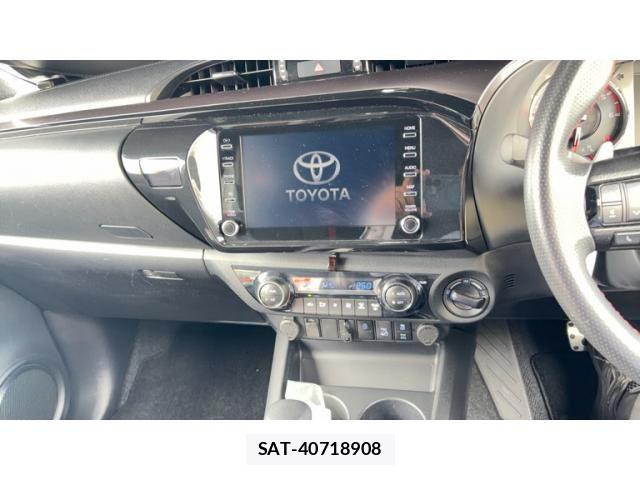 Toyota HILUX TRUCK 2022-06 8685669-21