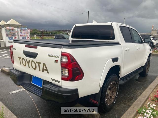 Toyota HILUX TRUCK 2023-04 8742686-3