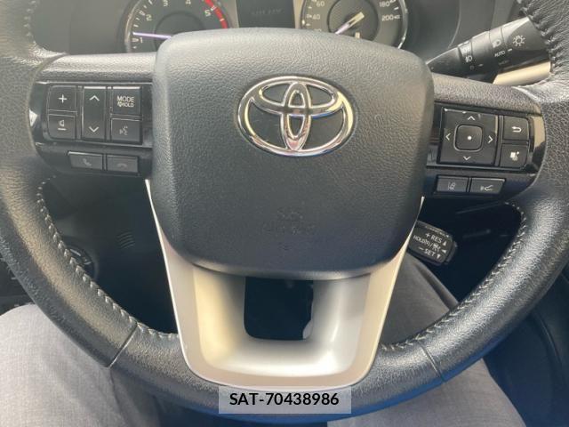 Toyota HILUX TRUCK 2021-03 8742691-15