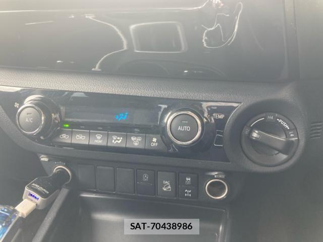 Toyota HILUX TRUCK 2021-03 8742691-18
