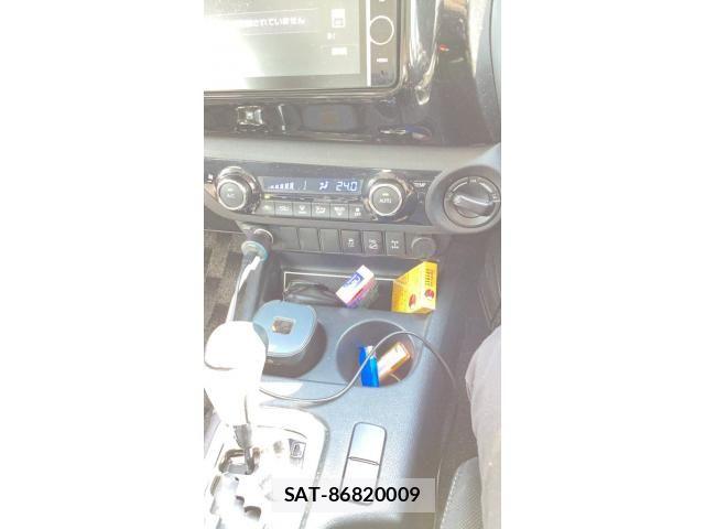 Toyota HILUX TRUCK 2017-12 8742692-12