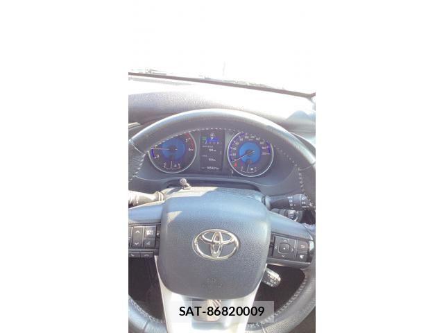 Toyota HILUX TRUCK 2017-12 8742692-14