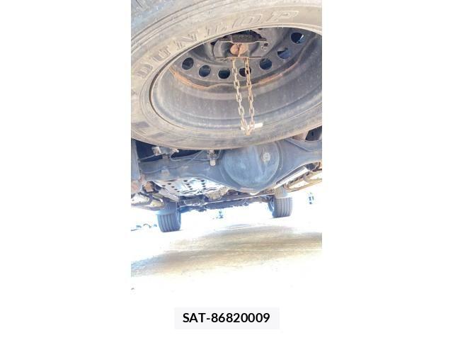 Toyota HILUX TRUCK 2017-12 8742692-7