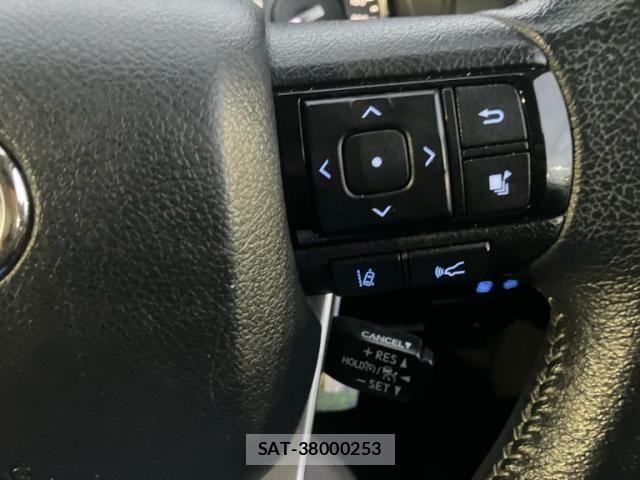 Toyota HILUX TRUCK 2024-04 8742688-19