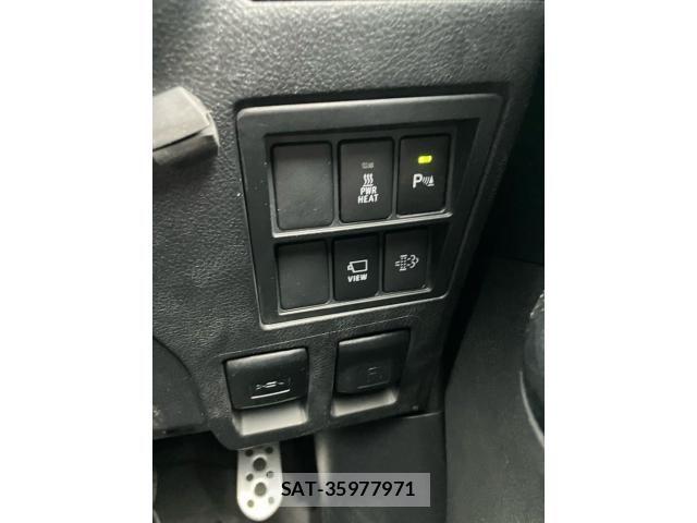 Toyota HILUX TRUCK 2024-03 8742685-14
