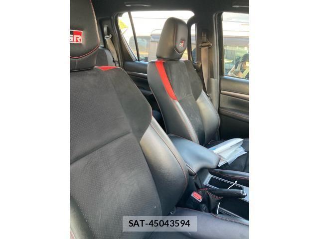 Toyota HILUX TRUCK 2022-11 8742684-12