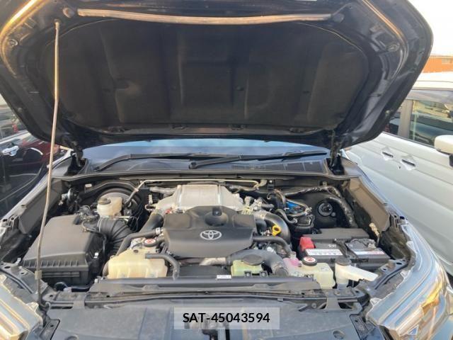 Toyota HILUX TRUCK 2022-11 8742684-14
