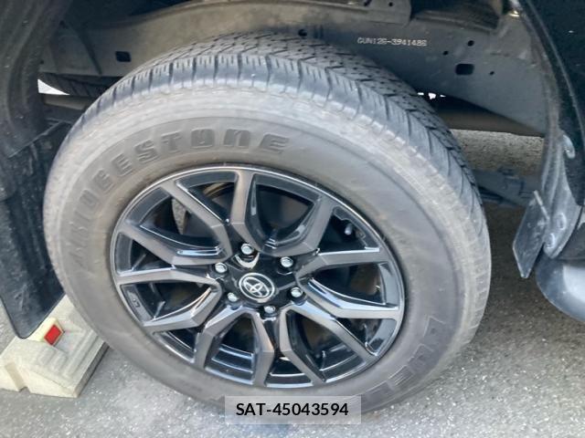 Toyota HILUX TRUCK 2022-11 8742684-6