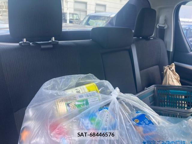 Toyota HILUX TRUCK 2019-03 8742690-14
