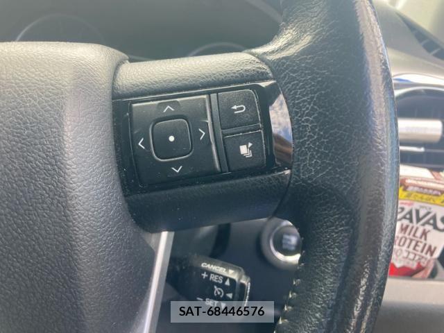 Toyota HILUX TRUCK 2019-03 8742690-18