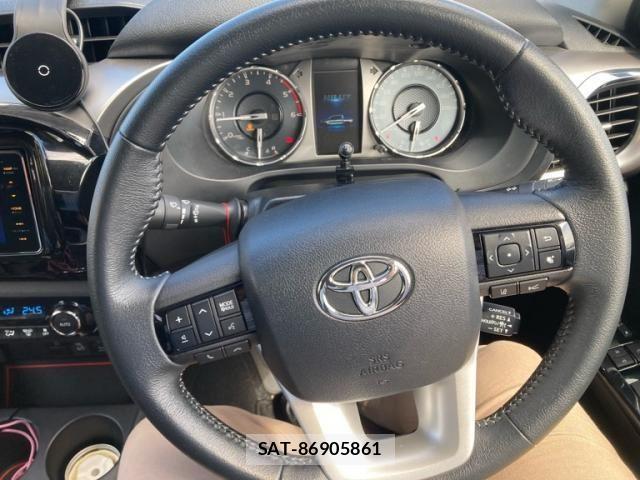 Toyota HILUX TRUCK 2021-01 8742687-14