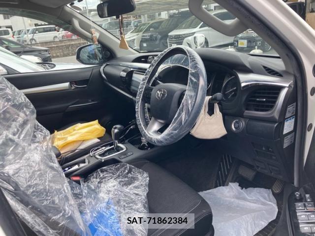 Toyota HILUX TRUCK 2020-09 8742689-15