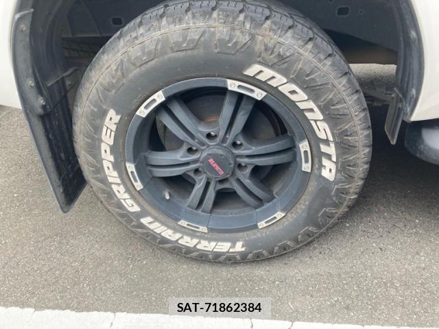 Toyota HILUX TRUCK 2020-09 8742689-6