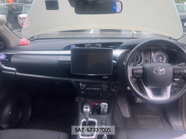 Toyota HILUX TRUCK 2021-06 8780546-15