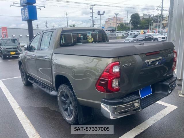 Toyota HILUX TRUCK 2021-06 8780546-2