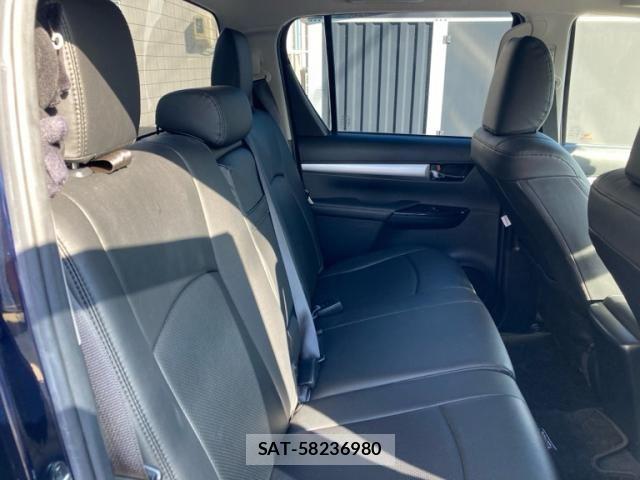 Toyota HILUX TRUCK 2023-09 8829405-21