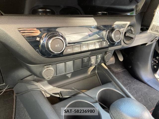 Toyota HILUX TRUCK 2023-09 8829405-24