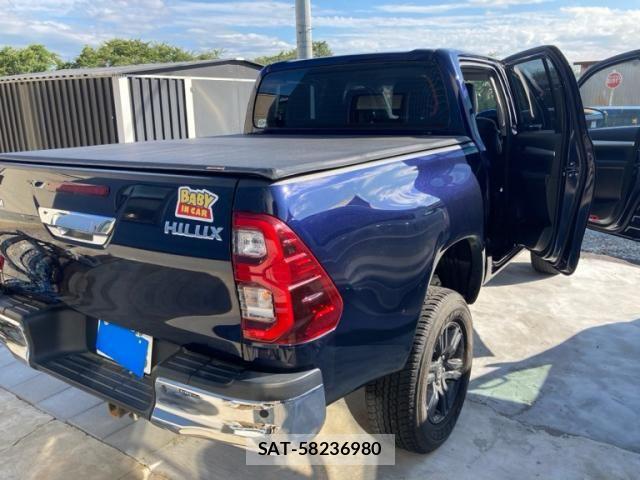 Toyota HILUX TRUCK 2023-09 8829405-5