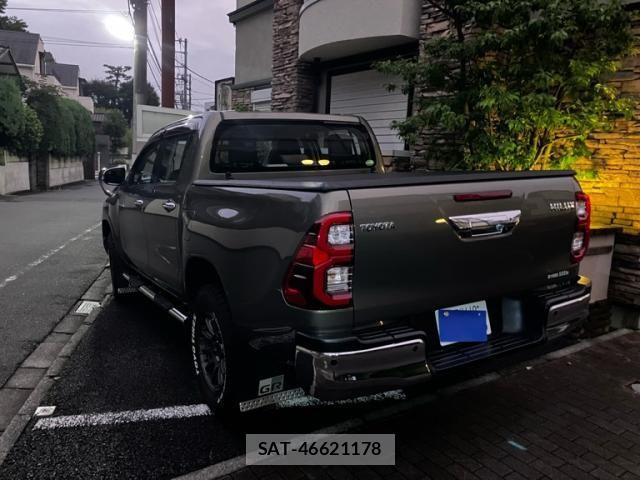 Toyota HILUX TRUCK 2021-02 8829404-9