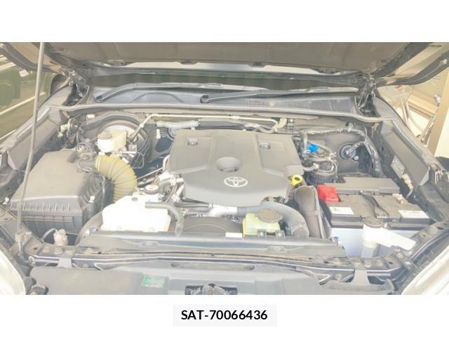 Toyota HILUX TRUCK 2019-04 8829409-11