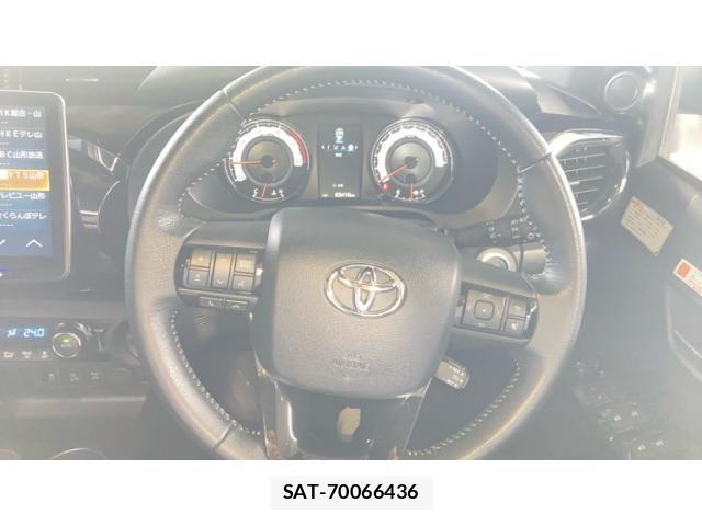 Toyota HILUX TRUCK 2019-04 8829409-14